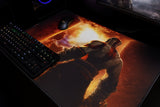 Mouse Pad Gamer Kratos2 32×42 cm Superfície de Tecido Ultra Suave com Base Antiderrapante, Controle e Desempenho Pr